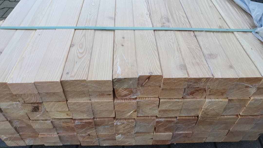 Jaka kantówka pod taras? Wybór, rozmiary i montaż - poradnik