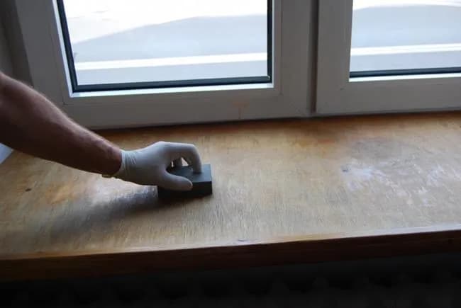 Jak tanio i profesjonalnie odnowić parapet wewnętrzny bez stresu i dodatkowych kosztów